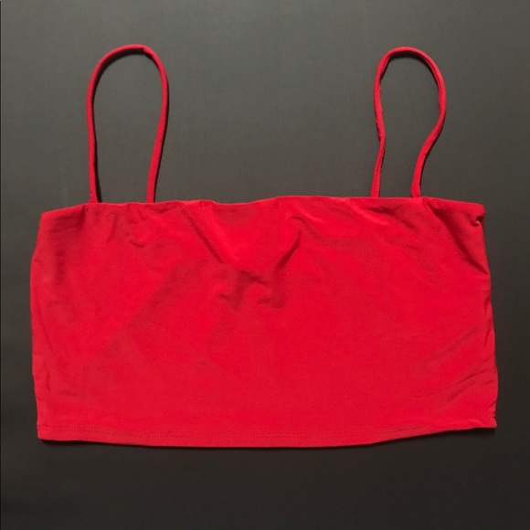 Red crop top - Picture 1 of 3
